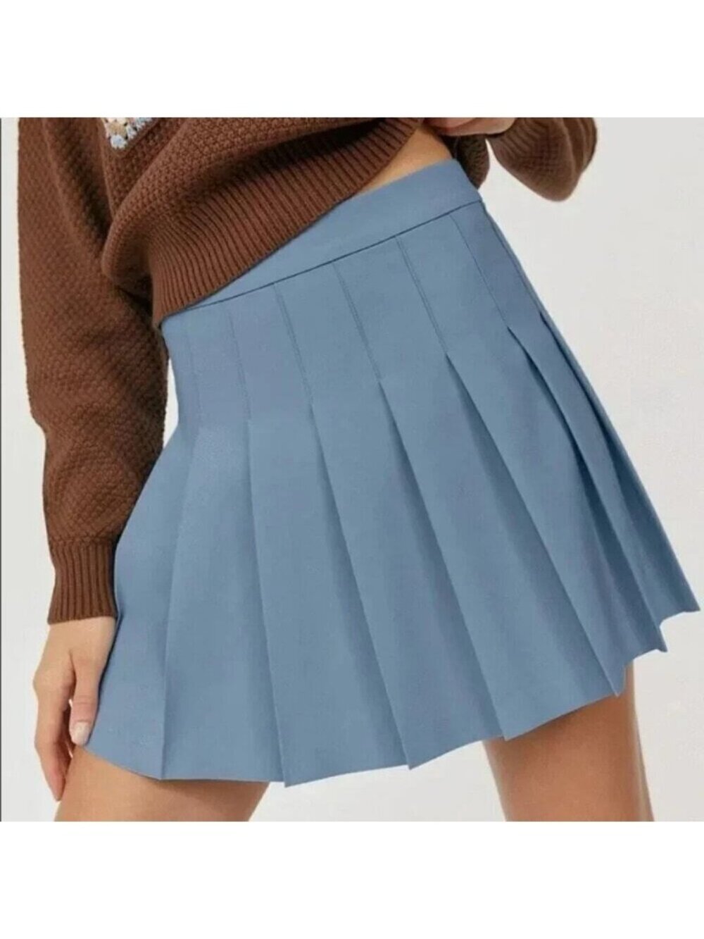 SUNDAY BEST Aritzia Olive Micro High Waisted Pleated Skirt Size 4 Blue - Picture 2 of 7